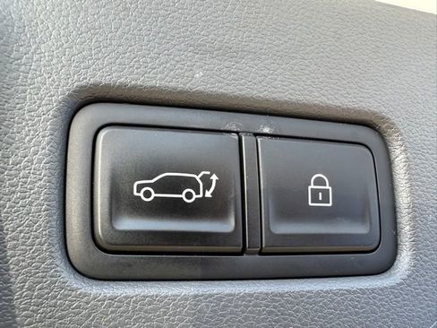 Used 2024 Hyundai Santa Fe Calligraphy AWD/4WD image 15