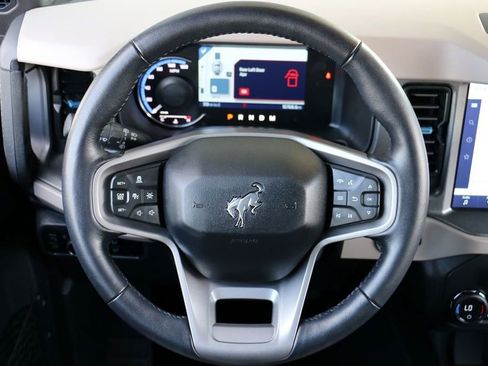 Certified 2024 Ford Bronco Wildtrak AWD/4WD image 23