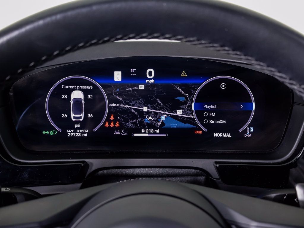 Certified 2024 Porsche Cayenne Coupe AWD/4WD image 20