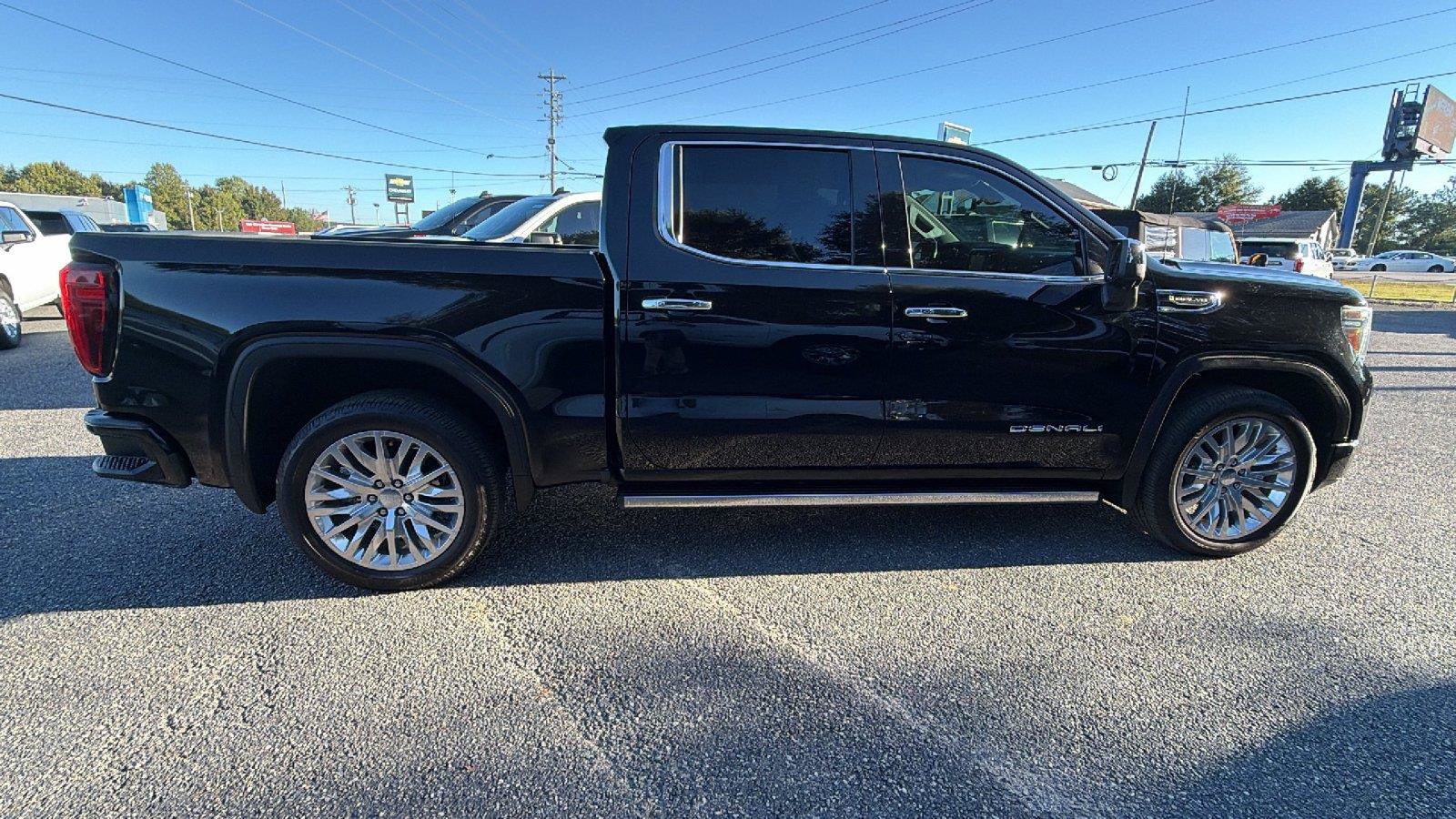 Used 2019 GMC Sierra 1500 Denali w/ Denali Ultimate Package AWD/4WD image 8