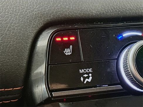 Certified 2023 Honda Pilot TrailSport image 17