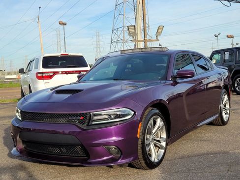 Used 2020 Dodge Charger R/T w/ Cold Weather Package image 12