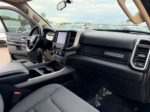 Used 2019 RAM 1500 Big Horn AWD/4WD image 15