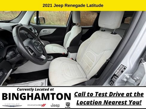 Used 2021 Jeep Renegade Latitude AWD/4WD image 14