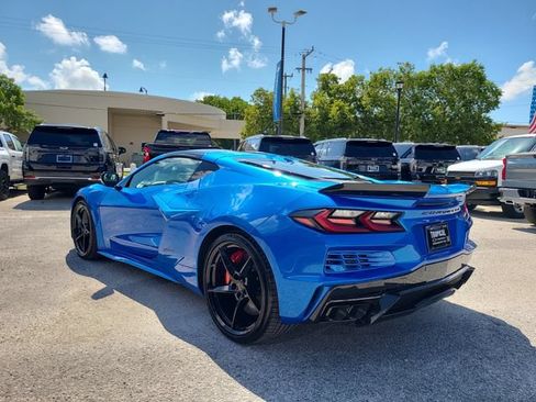 New 2026 Chevrolet Corvette E-Ray AWD/4WD image 3