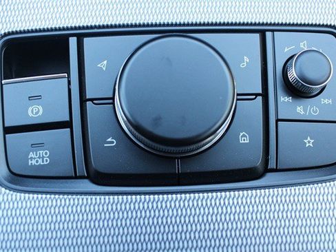 Certified 2025 MAZDA CX-70 Plug-In Hybrid w/ Premium Plus image 21