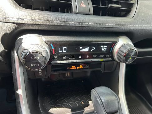 Used 2023 Toyota RAV4 LE AWD/4WD image 26