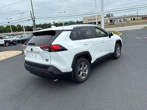 Certified 2024 Toyota RAV4 XLE w/ Convenience Package AWD/4WD image 9