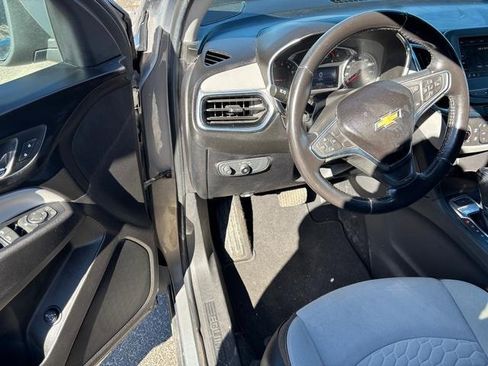 Used 2019 Chevrolet Equinox LT AWD/4WD image 9