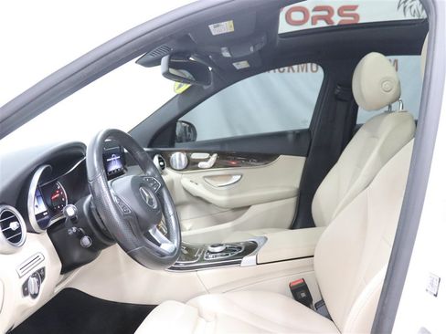 Used 2018 Mercedes-Benz C 300 4MATIC Sedan image 14
