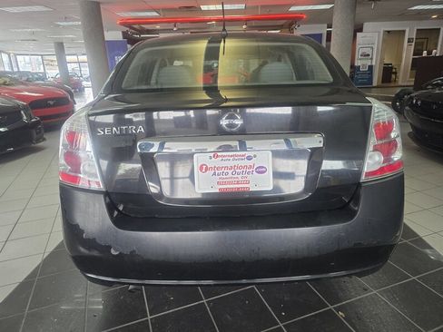 Used 2010 Nissan Sentra 2.0 S w/ Convenience Pkg image 5