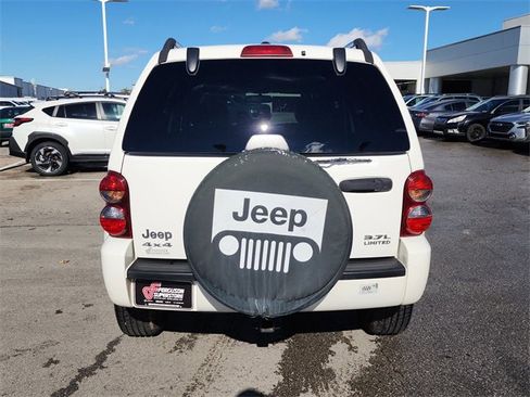 Used 2007 Jeep Liberty Limited image 4