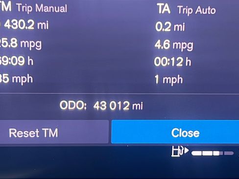 Used 2022 Volvo XC60 B6 Inscription AWD/4WD image 30