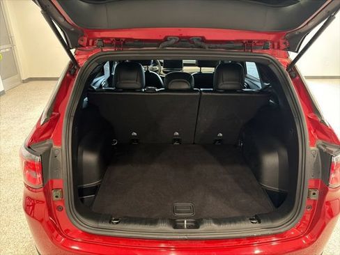 Used 2025 Jeep Compass Limited AWD/4WD image 16