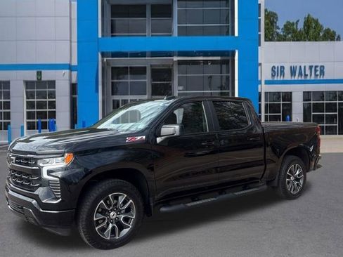 Used 2023 Chevrolet Silverado 1500 RST image 4