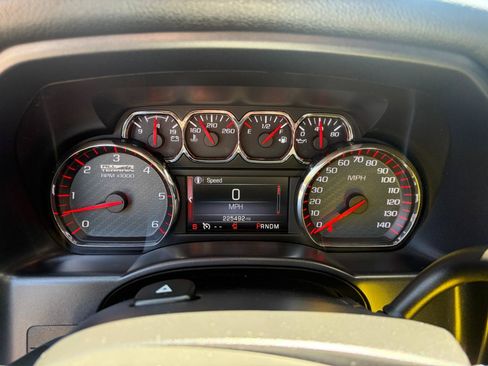 Used 2015 GMC Sierra 1500 SLT w/ All-Terrain Package AWD/4WD image 15