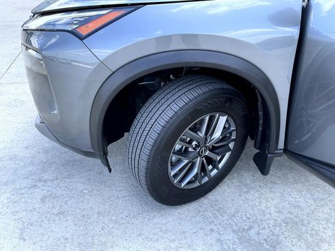 Used 2023 Nissan Rogue S AWD/4WD image 24