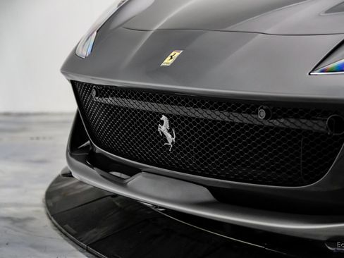 Used 2022 Ferrari 812 GTS RWD image 39