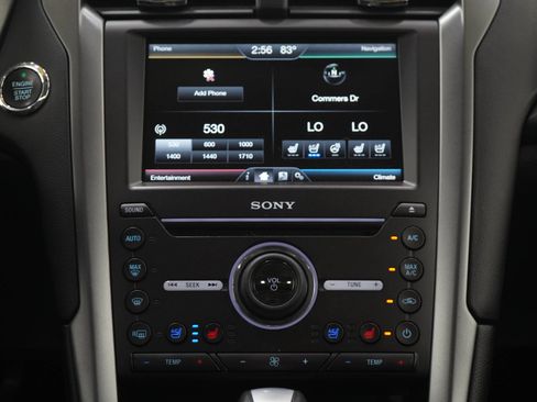 Used 2016 Ford Fusion Titanium FWD image 16