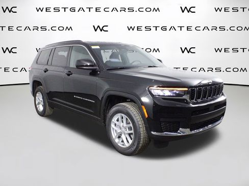 New 2025 Jeep Grand Cherokee L Laredo image 2