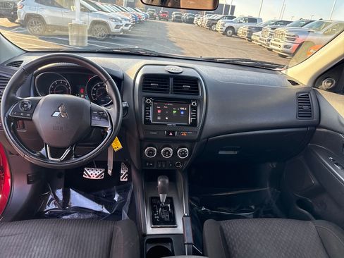 Used 2018 Mitsubishi Outlander Sport LE image 15