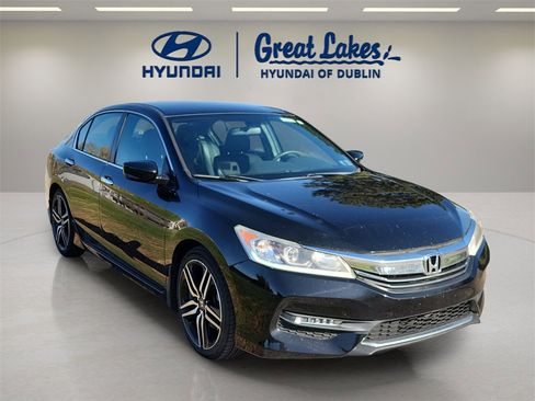 Used 2016 Honda Accord Sport image 7