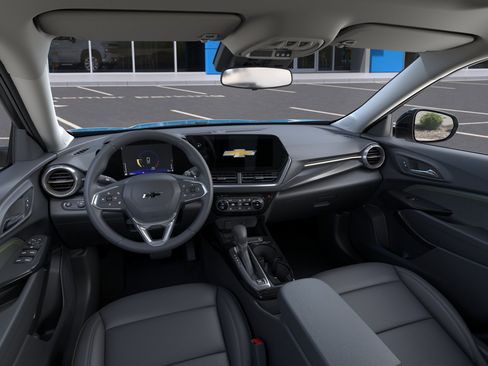 New 2026 Chevrolet Trax ACTIV w/ Sunroof Package FWD image 40