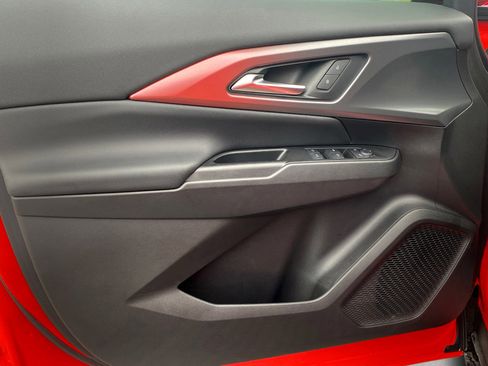 New 2025 Chevrolet Equinox EV RS image 21