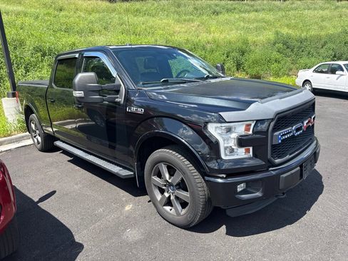Used 2015 Ford F150 Lariat w/ Equipment Group 502A Luxury AWD/4WD image 3
