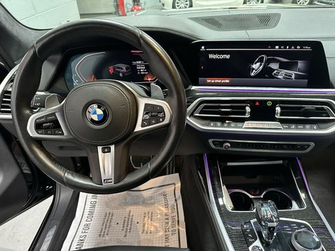 Used 2020 BMW X7 xDrive40i w/ M Sport Package AWD/4WD image 19