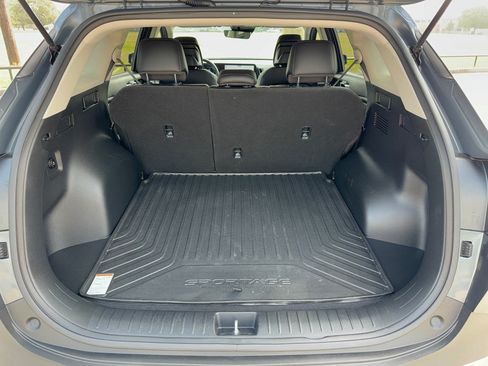 Used 2024 Kia Sportage EX FWD image 28