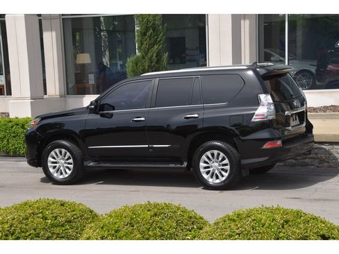 Used 2015 Lexus GX 460 w/ Premium Package AWD/4WD image 7