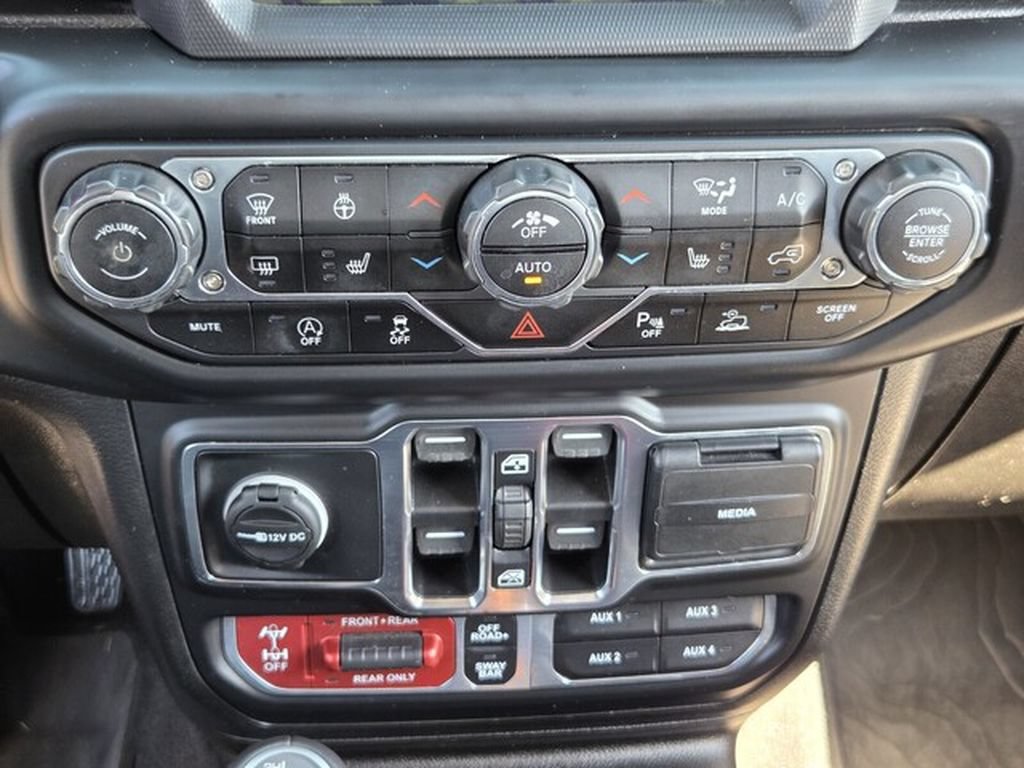 Used 2020 Jeep Gladiator Rubicon AWD/4WD image 23