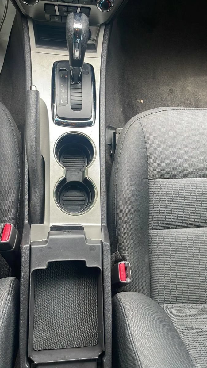 Used 2011 Ford Fusion SE FWD image 21