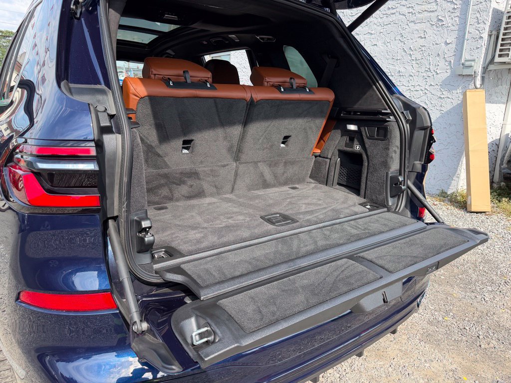 Used 2026 BMW ALPINA XB7 AWD/4WD image 15