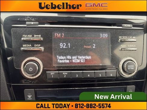 Used 2014 Nissan Rogue SV image 6