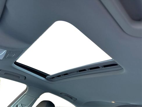 Used 2015 Audi A4 2.0T Premium Plus w/ Technology Package image 24