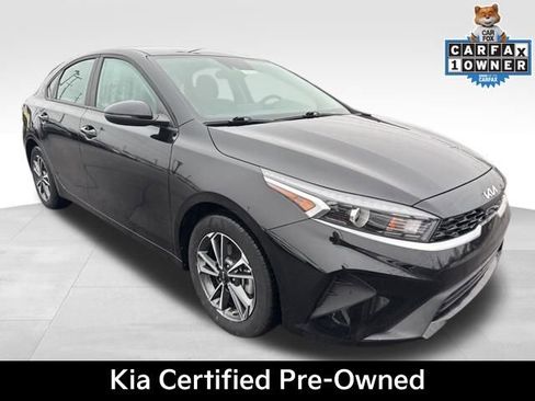 Used 2023 Kia Forte LXS w/ LXS Technology Package image 1