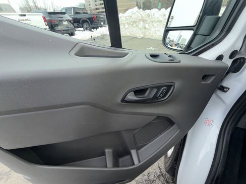 Used 2024 Ford Transit 350 XLT image 15