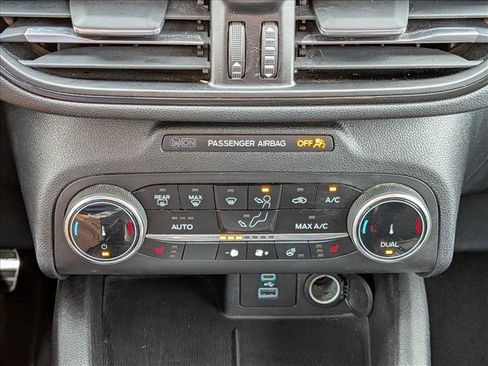 Used 2023 Ford Escape ST-Line image 14