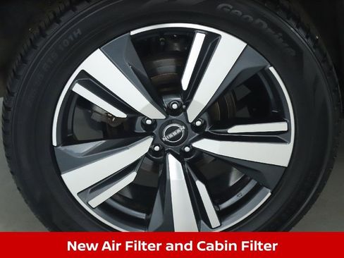 Certified 2023 Nissan Rogue Platinum w/ Platinum Premium Package AWD/4WD image 14