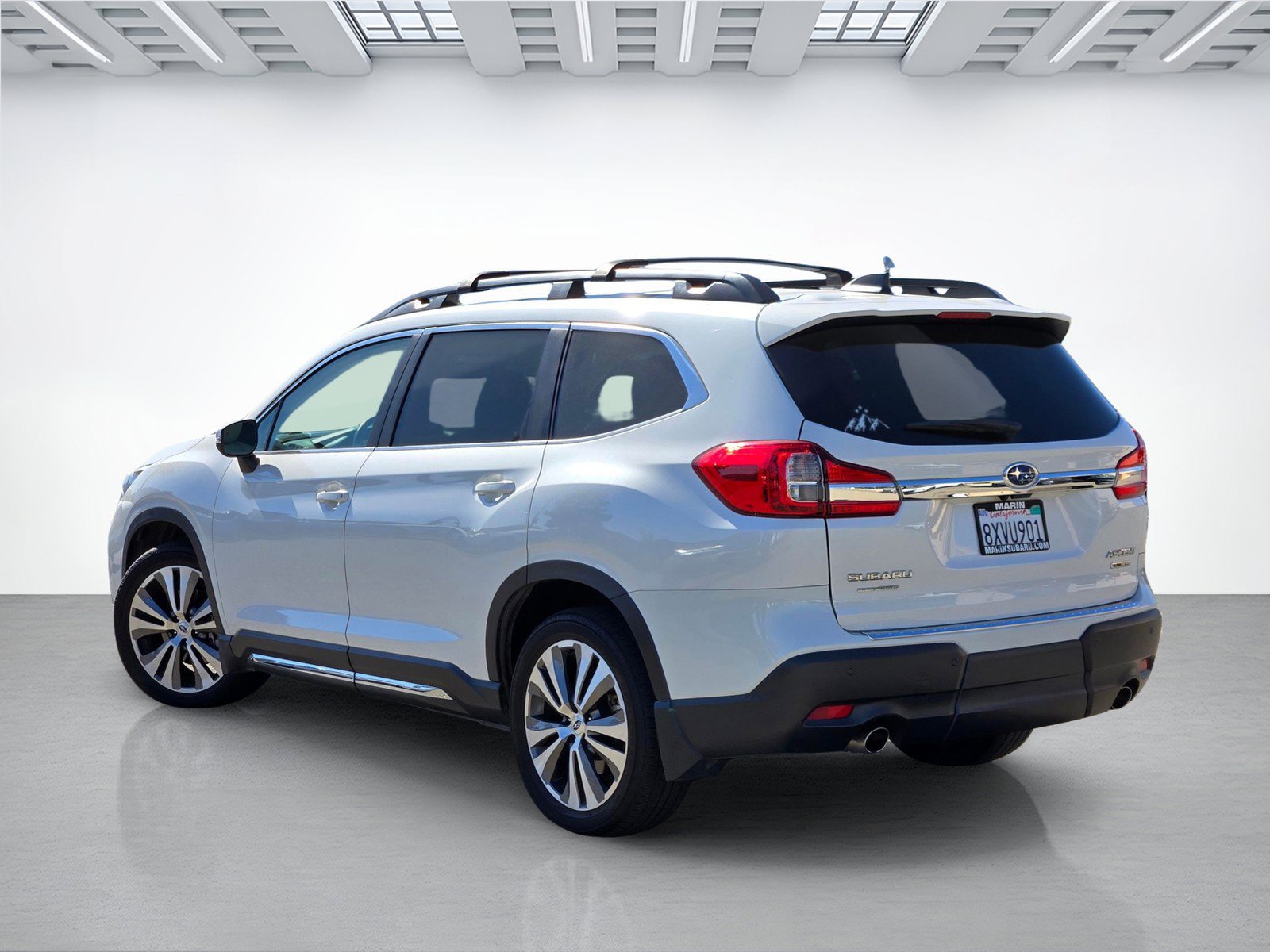 Used 2021 Subaru Ascent Limited w/ Technology Package AWD/4WD image 7