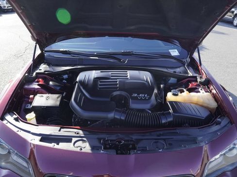 Used 2021 Chrysler 300 S RWD image 31
