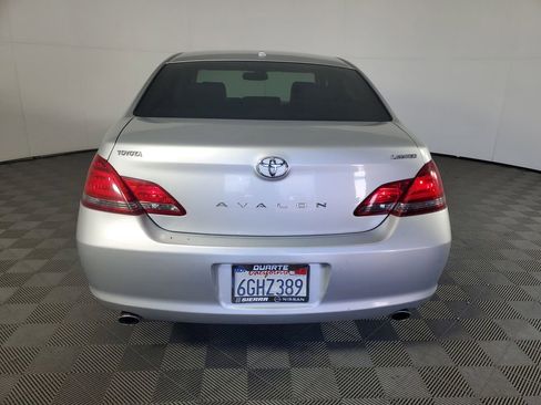 Used 2009 Toyota Avalon Limited image 5