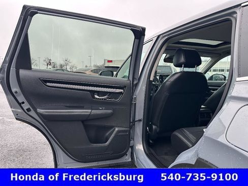 Certified 2025 Honda CR-V EX-L image 32