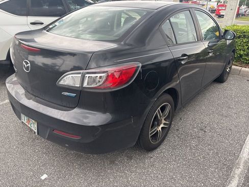 Used 2013 MAZDA MAZDA3 i Sport image 8