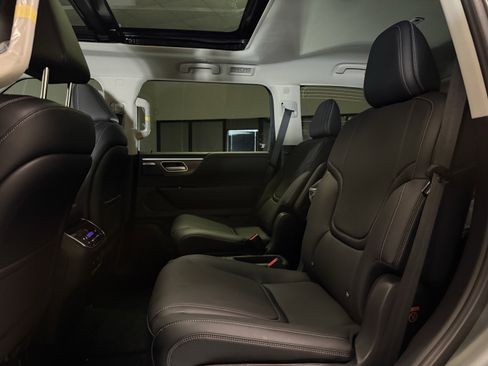 New 2026 INFINITI QX80 Pure RWD image 15
