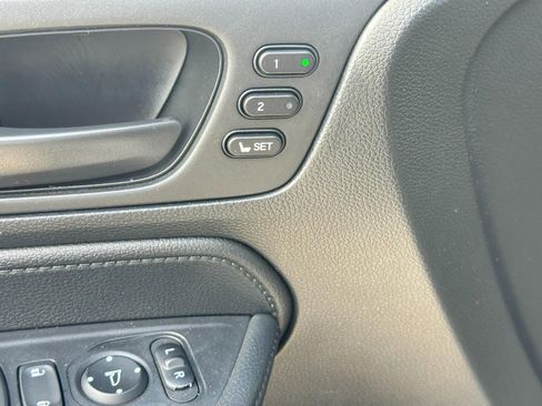 Used 2024 Honda Odyssey EX-L image 19