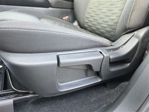 Certified 2022 Nissan Pathfinder S image 12