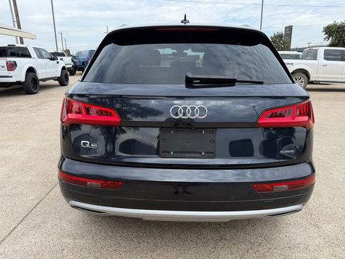 Used 2020 Audi Q5 2.0T Premium Plus w/ Premium Plus Package image 6
